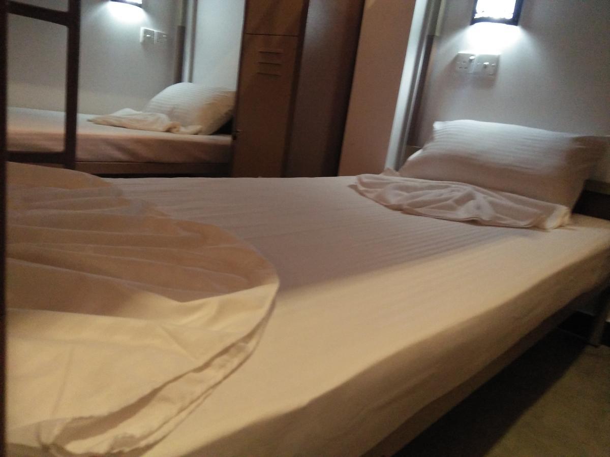 Space Garden Hostel ミリッサ エクステリア 写真