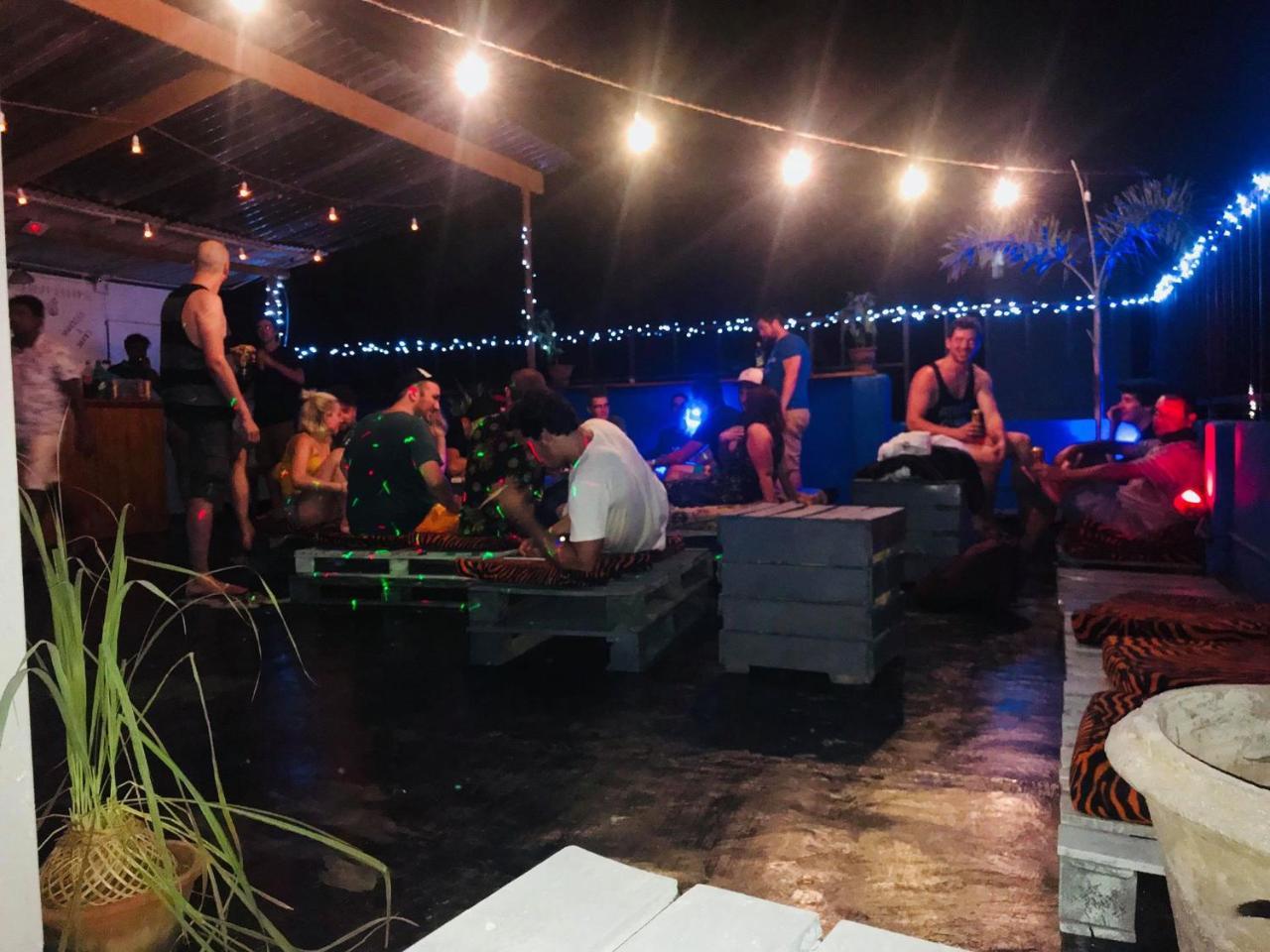 Space Garden Hostel ミリッサ エクステリア 写真